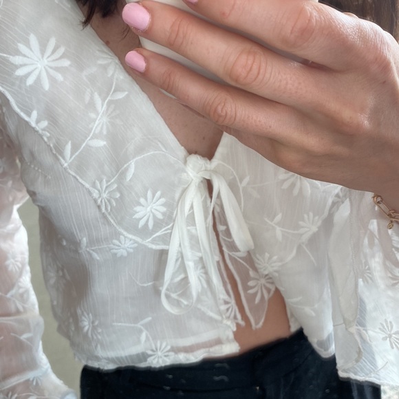 Flower blouse - Picture 3 of 6